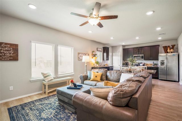 429 Camas Creek Lane, Magnolia, TX 77354