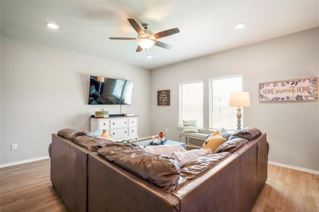 429 Camas Creek Lane, Magnolia, TX 77354