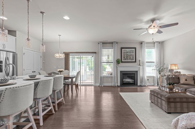 121 Willow View Lane, Apex, NC 27539