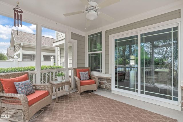 121 Willow View Lane, Apex, NC 27539