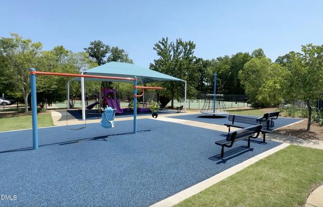 121 Willow View Lane, Apex, NC 27539