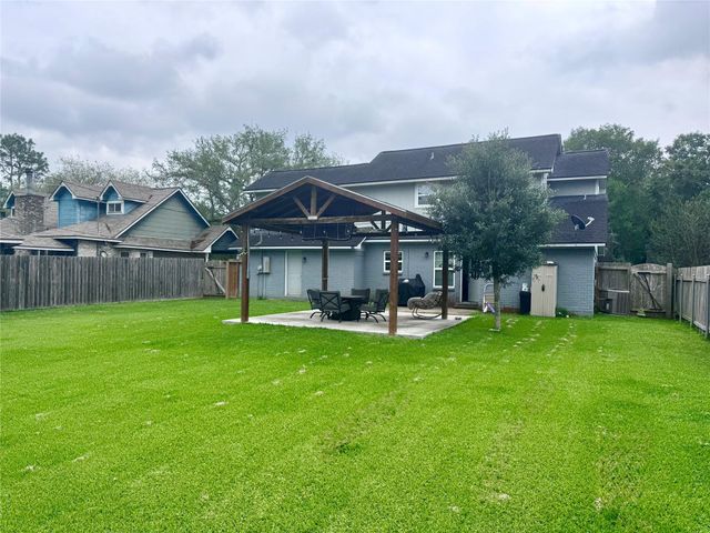 2809 La Mesa Street, Bay City, TX 77414