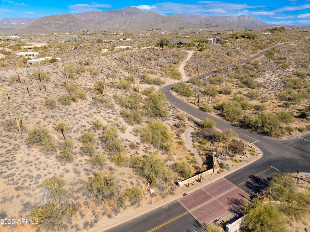 38201 N RISING SUN Road 1, Carefree, AZ 85377 — photo 5