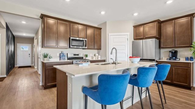 7765 W 107th Place, Crown Point, IN 46307