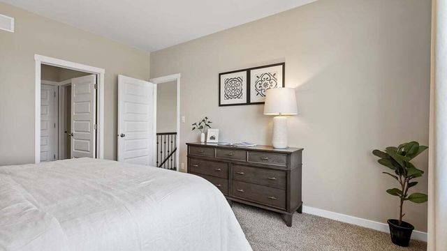7765 W 107th Place, Crown Point, IN 46307