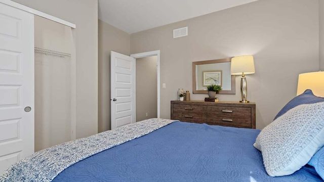 7765 W 107th Place, Crown Point, IN 46307