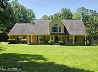 12985 Pine Crest Drive, Olive Branch, MS 38654