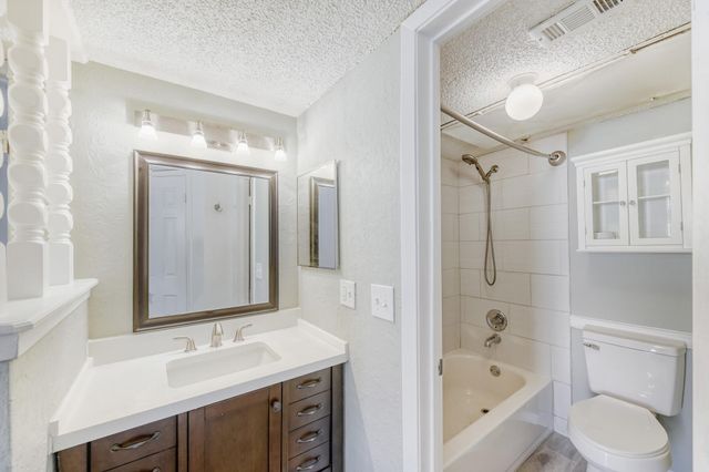 250 El Dorado Boulevard 272, Houston, TX 77598