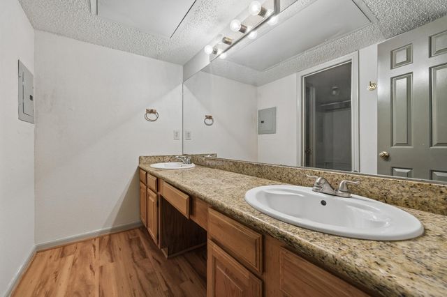 1311 Antoine Drive 153, Houston, TX 77055