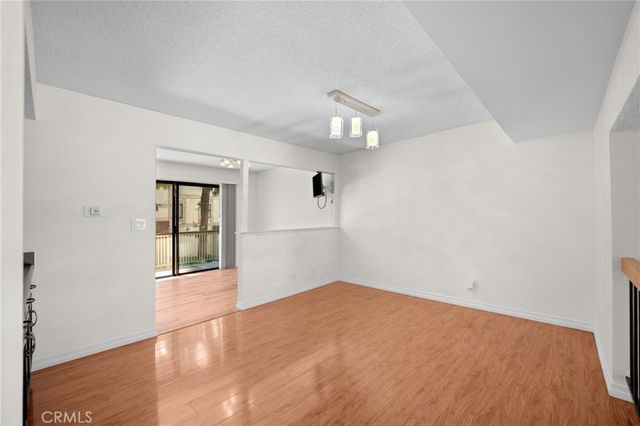 7100 Balboa 803, Van Nuys, CA 91406