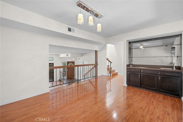 7100 Balboa 803, Van Nuys, CA 91406
