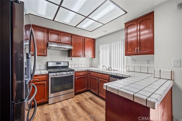 7100 Balboa 803, Van Nuys, CA 91406