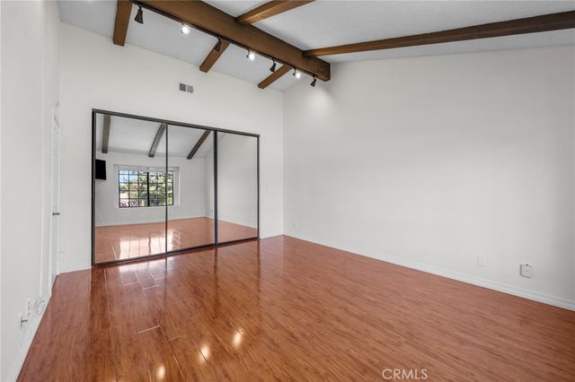 7100 Balboa 803, Van Nuys, CA 91406