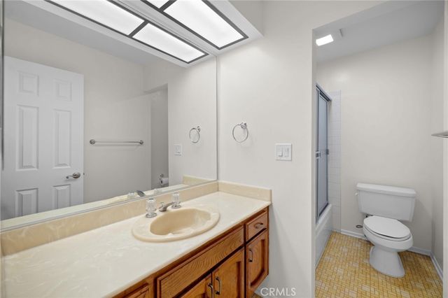 7100 Balboa 803, Van Nuys, CA 91406