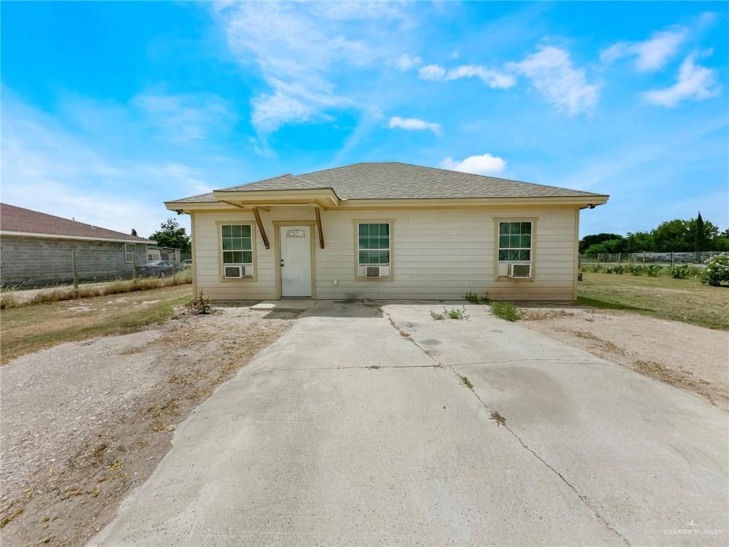 1101 S Whalen Road, Alamo, TX 78516