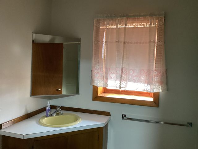 246 Broad Street, Claremont, NH 03743