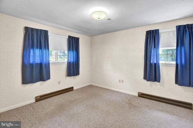 115 SUNSET LN, Boyertown, PA 19512