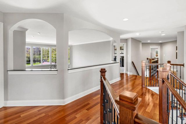 W294N6391 Wallschlager WAY, Hartland, WI 53029