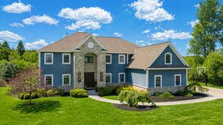 W294N6391 Wallschlager WAY, Hartland, WI 53029