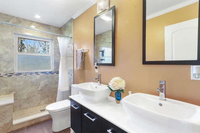 501 Sue Ann DRIVE, Lake Geneva, WI 53147