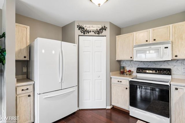 7428 Deer Creek Drive, Clayton Twp, MI 48473