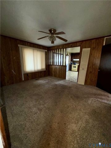 21220 Sparta Dr, Chesterfield, VA 23803