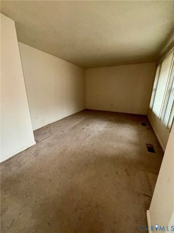 21220 Sparta Dr, Chesterfield, VA 23803