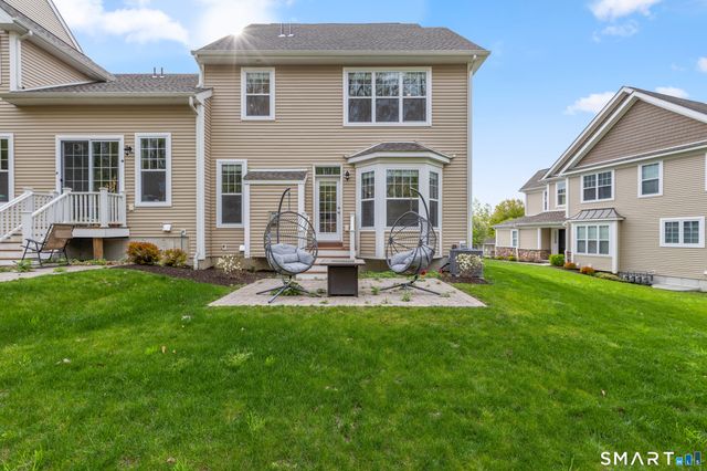 16 Hunting Ridge Lane, Bethel, CT 06801