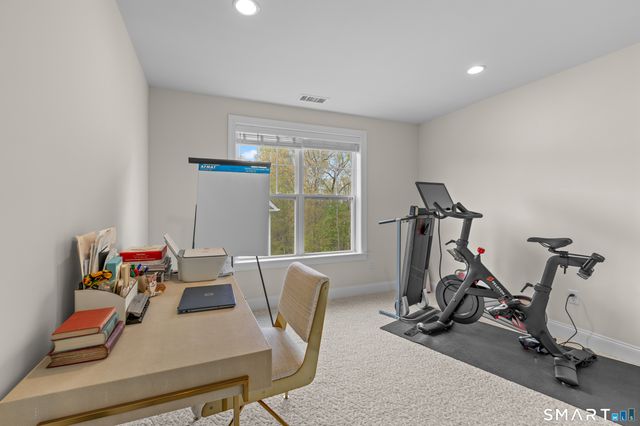 16 Hunting Ridge Lane, Bethel, CT 06801