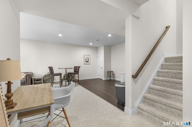 16 Hunting Ridge Lane, Bethel, CT 06801
