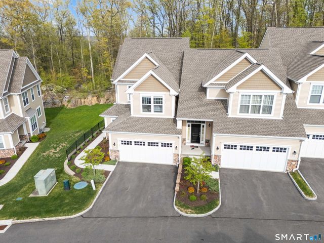 16 Hunting Ridge Lane, Bethel, CT 06801