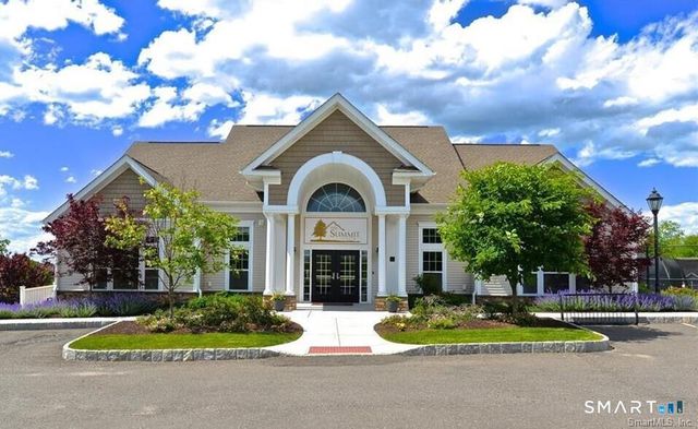 16 Hunting Ridge Lane, Bethel, CT 06801