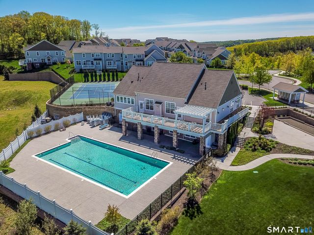 16 Hunting Ridge Lane, Bethel, CT 06801