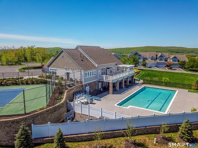16 Hunting Ridge Lane, Bethel, CT 06801