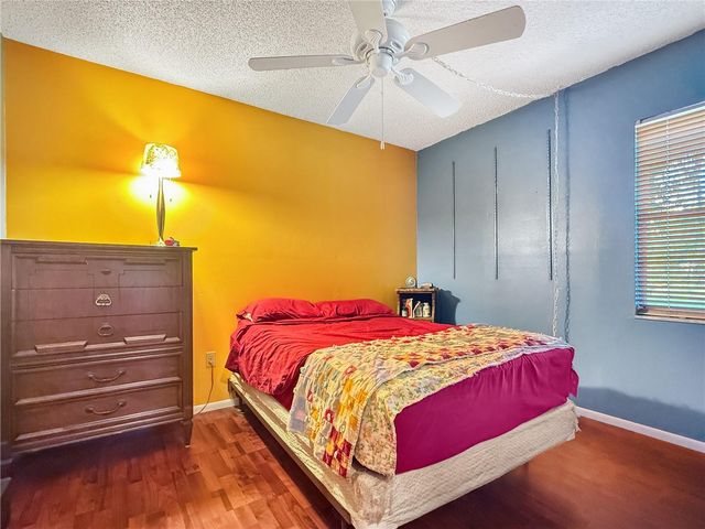 6904 WILLIAMS ROAD, Seffner, FL 33584