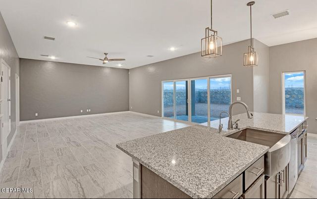 15165 Conviction Avenue, El Paso, TX 79938