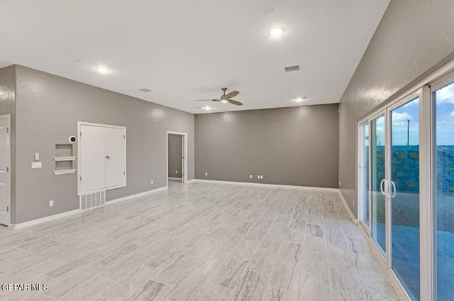 15165 Conviction Avenue, El Paso, TX 79938
