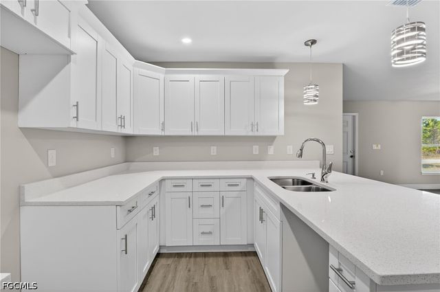 2905 38th ST W, Lehigh Acres, FL 33971