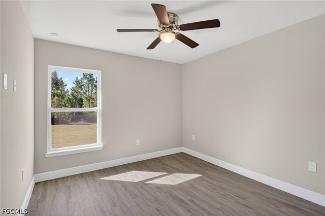 2905 38th ST W, Lehigh Acres, FL 33971