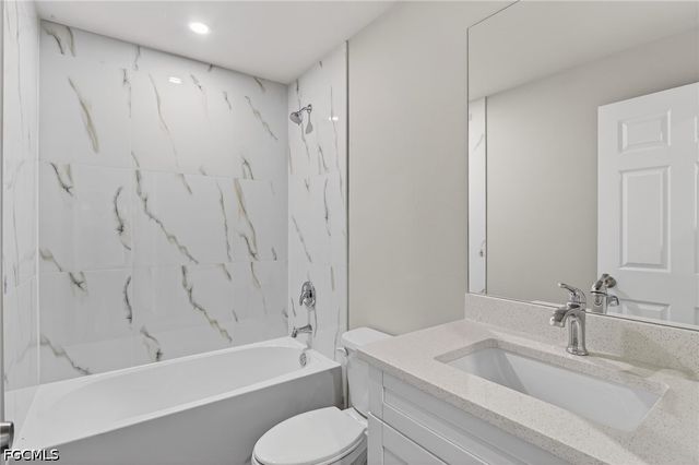 2905 38th ST W, Lehigh Acres, FL 33971