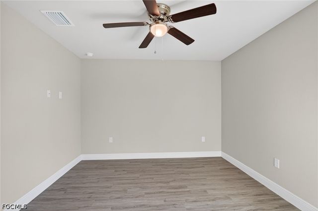 2905 38th ST W, Lehigh Acres, FL 33971