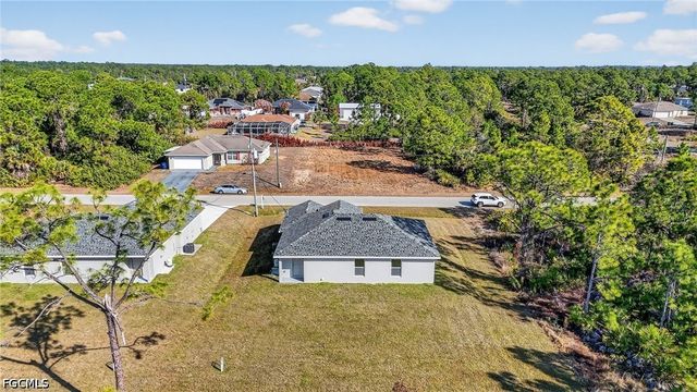 2905 38th ST W, Lehigh Acres, FL 33971