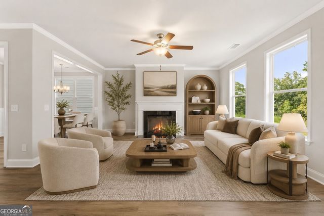 7376 ROCKLIN Lane, Flowery Branch, GA 30542