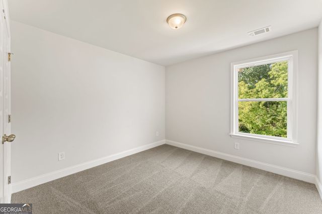 7376 ROCKLIN Lane, Flowery Branch, GA 30542
