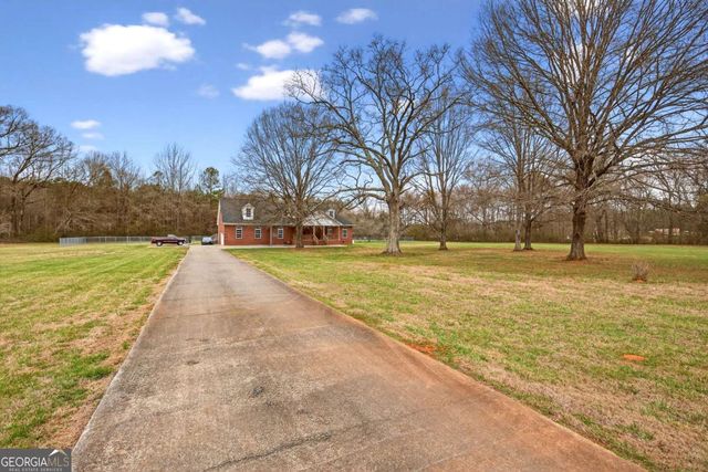 112 Mississippi Drive, Cedartown, GA 30125