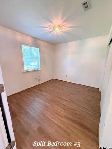 2301 Birch Dr., Tyler, TX 75701