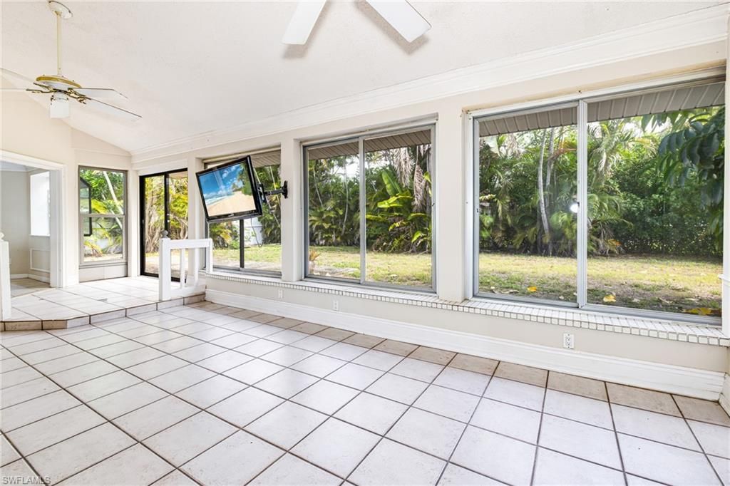 Image 15 of property listing at 1505 36th ST, Cape Coral, FL 33904