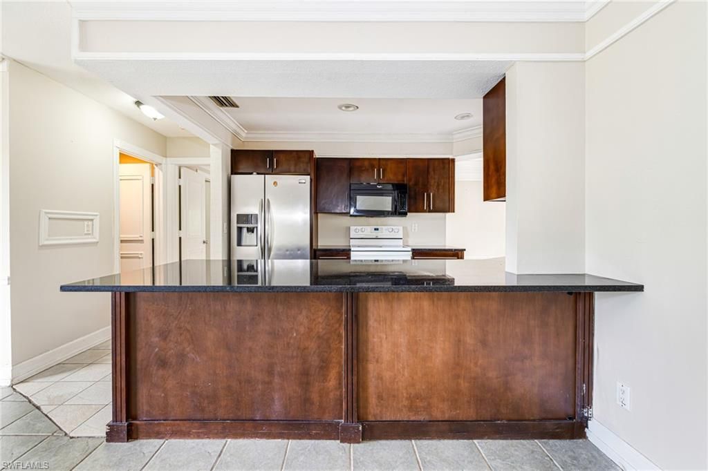 Image 6 of property listing at 1505 36th ST, Cape Coral, FL 33904