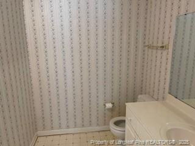 334 Grape Arbor Drive, Fayetteville, NC 28312