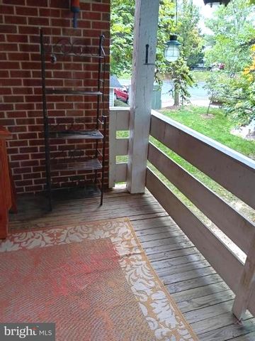 3152-B COVEWOOD CT, Falls Church, VA 22042